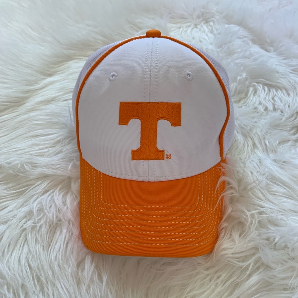 NCAA UNIVERSITY OF TENNESSEE ADJUSTABLE HAT